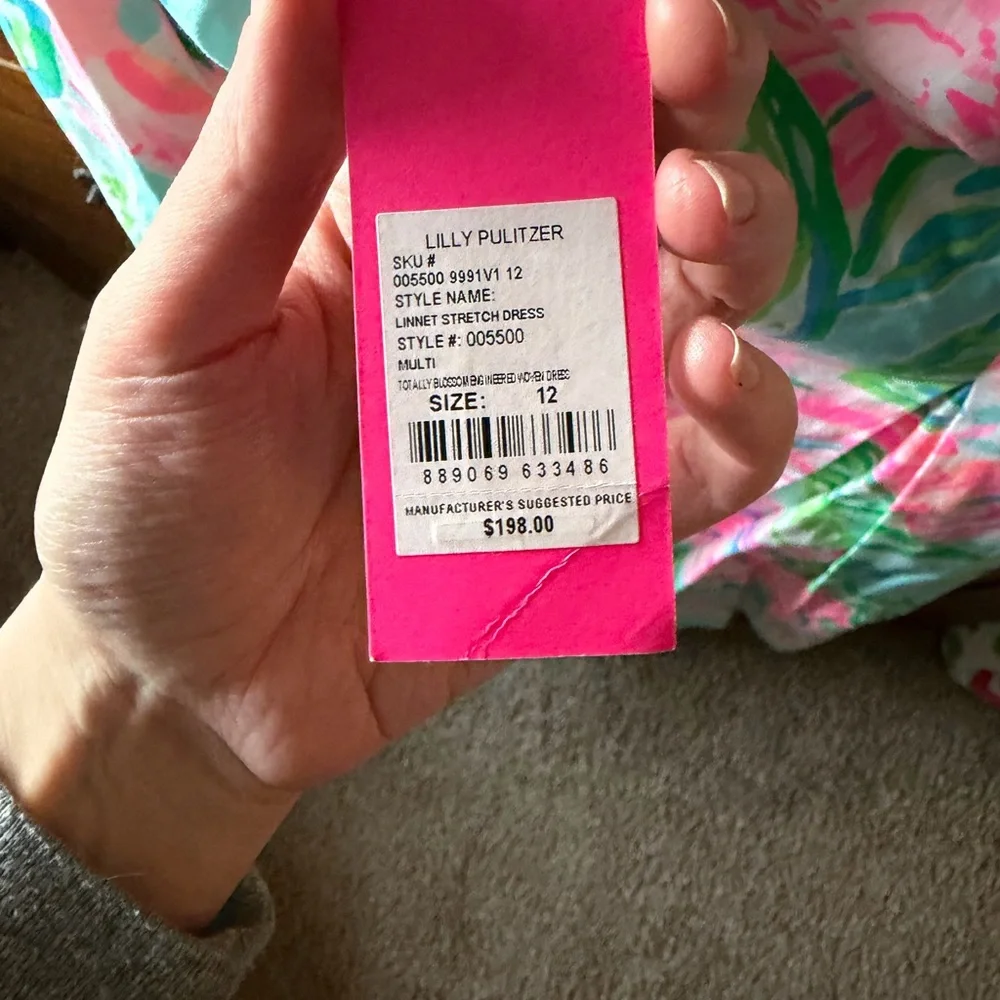 Lilly Sleeveless Dress - Picture 3 of 3